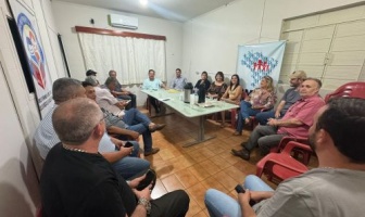 Prefeito Marcos Pacco reúne gerentes e pede contenção de despesas