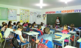 Em Itaporã 1500 alunos da REME voltam às aulas em 2018