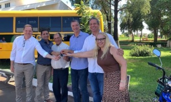 Itaporã recebe novo ônibus escolar para reforçar transporte da rede municipal