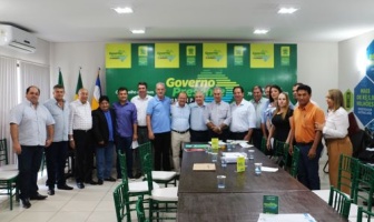 Prefeito e vereadores levam reivindicações ao governador Reinaldo Azambuja