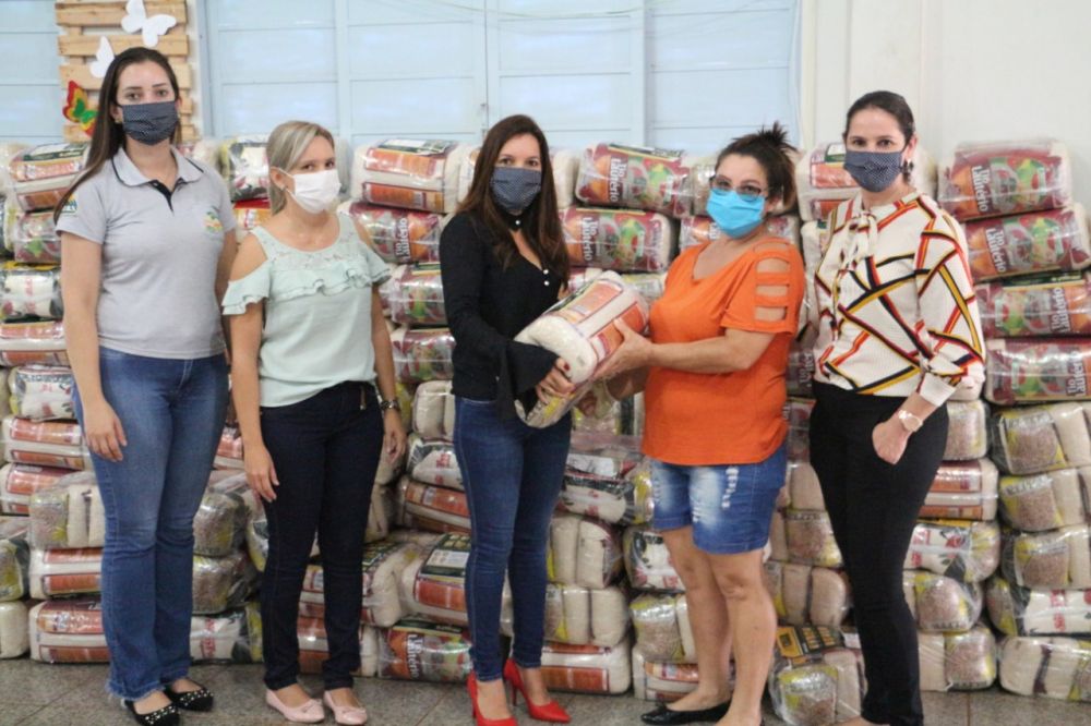 Começa a distribuição de cestas básicas que vão beneficiar 200 famílias de Itaporã