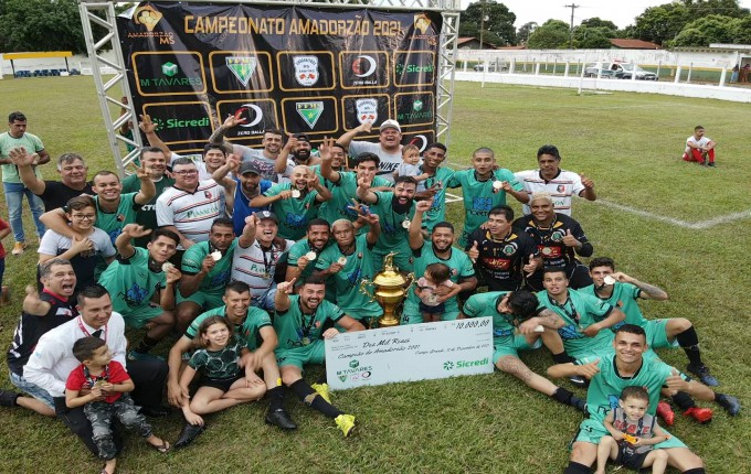 Pedra Bonita FC de Itaporã é campeã do Amadorzão 2021