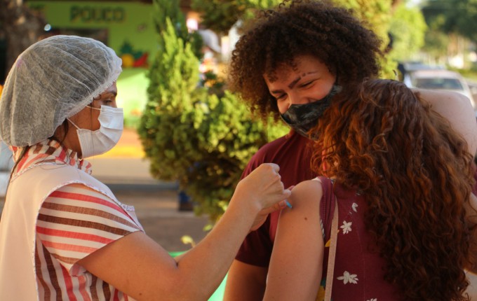 Itaporã vacina adolescentes entre 12 a 17 anos neste sábado 21 de agosto
