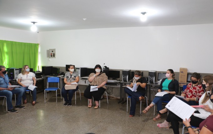 Em Itaporã Comissão Escolar de Gerenciamento da Pandemia, discute retorno das aulas presencias